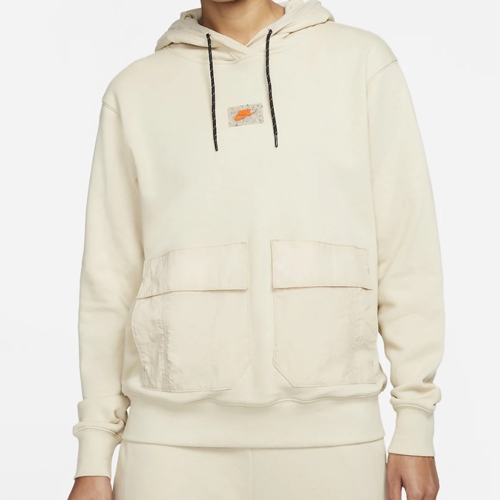 NIKE sportswear